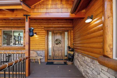 Photo 2 - Shem Shack