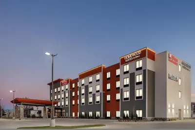 Photo 2 - Hilton Garden Inn Wichita Airport