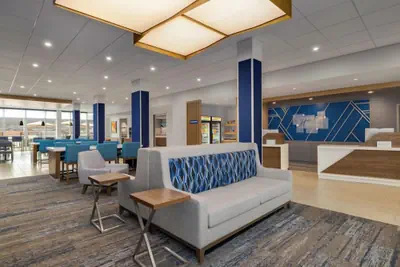 Photo 5 - Holiday Inn Express And Suites Huntsville Northeast by IHG