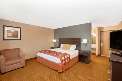 Photo 2 - American Suites Coralville   Iowa City