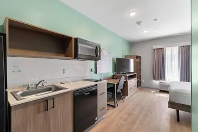 Photo 2 - ECHO Suites Extended Stay by Wyndham Houston Katy West