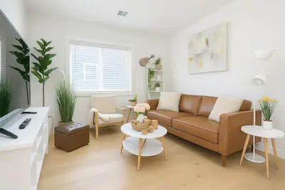 Photo 2 - New Build Smart Home 3 Bedroom