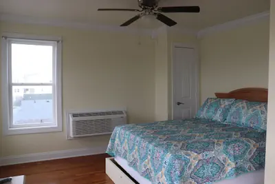 Photo 4 - 1817 Oceanfront Bed & Breakfast