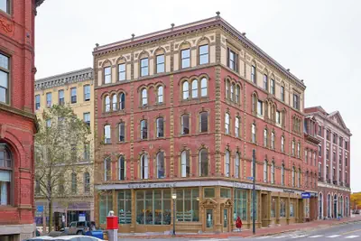 Photo 2 - The Docent's Collection at 178 Middle Street
