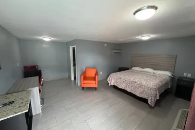Photo 3 - Apollo Inn