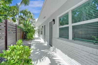 Photo 2 - Stay Hospitality - Fort Lauderdale