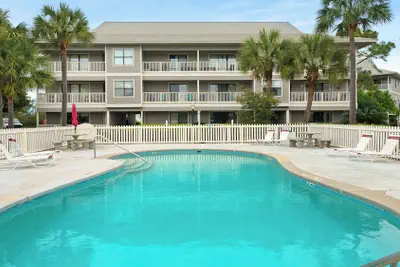 Photo 2 - Beachwood Villas