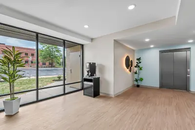 Photo 4 - Echo Suites Sterling