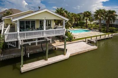 Photo 5 - Luna Mar by Ryson Vacation Rentals