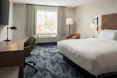 Photo 5 - Fairfield Inn & Suites Huntsville Madison