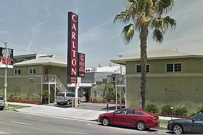 Photo 2 - Carlton Motor lodge