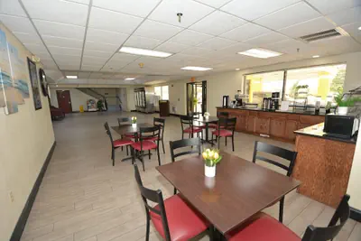 Photo 5 - Golden Hotel and Conference Centre