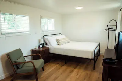 Photo 3 - Motel Miles