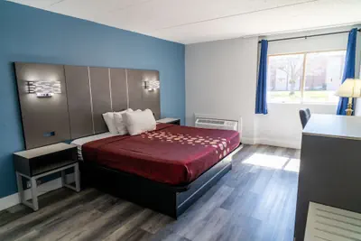 Photo 5 - Coratel Inn and Suites By Jasper La Crosse