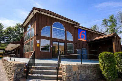 Photo 2 - Motel 6 Lake George, NY – Adirondacks
