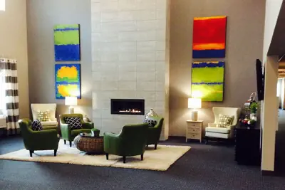 Photo 4 - Brookstone Lodge & Suites