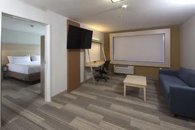 Photo 5 - Holiday Inn Express & Suites Port Huron by IHG