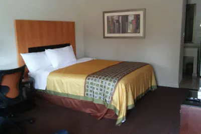 Photo 2 - Great Western Inn Suites