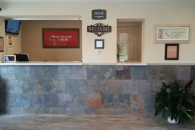 Photo 3 - Great Western Inn Suites