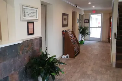 Photo 4 - Great Western Inn Suites