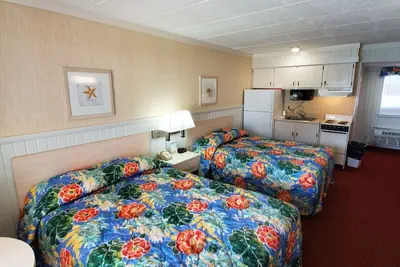 Photo 4 - The Shangri La Motel