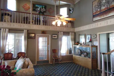 Photo 3 - Heritage House Inn