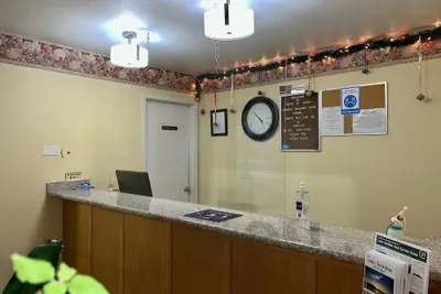 Photo 3 - Suite 16 Motel