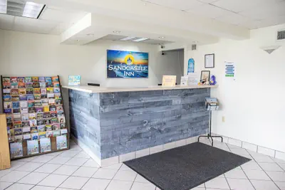 Photo 3 - Sandcastle Inn