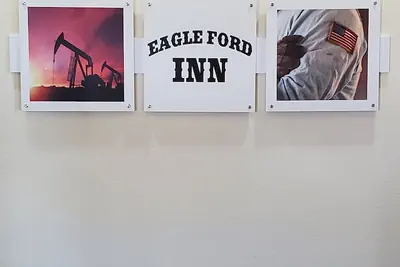 Photo 4 - Eagle Ford Inn