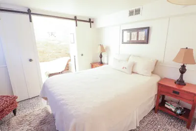 Photo 5 - Redwood Hollow Cottages
