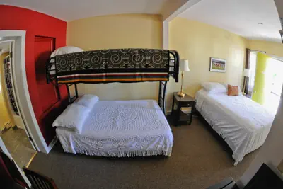 Photo 5 - The Lava Hotel