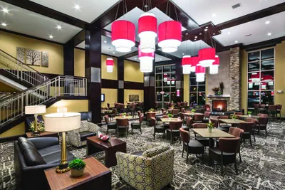 Photo 2 - ClubHouse Hotel & Suites - Fargo