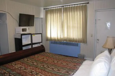 Photo 3 - The Rome Motel