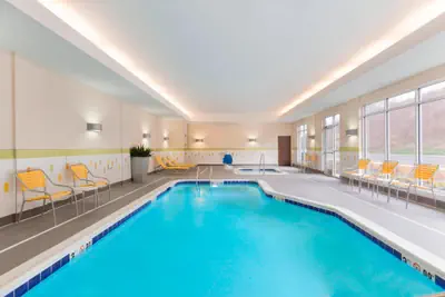 Photo 2 - Fairfield Inn & Suites Pittsburgh Airport/Robinson Township