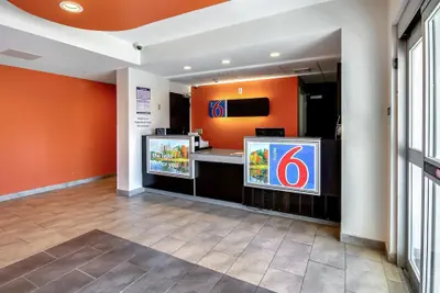 Photo 4 - Motel 6 Allentown, PA