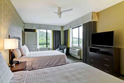 Photo 5 - Homewood Suites by Hilton Seattle-Issaquah