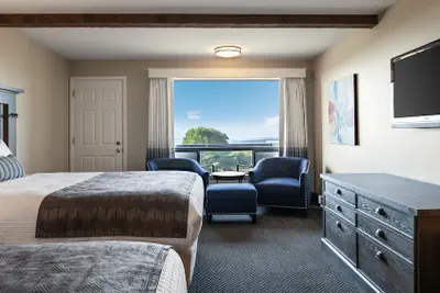 Photo 5 - Gold Beach Inn