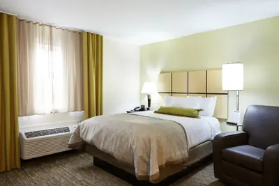 Photo 4 - Candlewood Suites Kenedy by IHG
