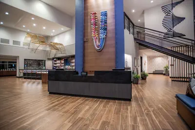 Photo 5 - DoubleTree by Hilton Asheville Downtown
