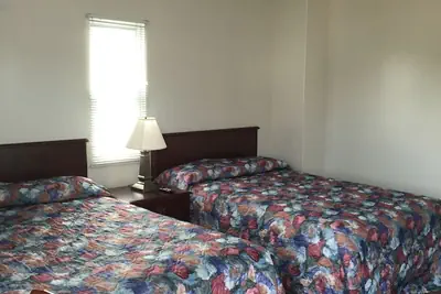 Photo 3 - Point 1 Motel
