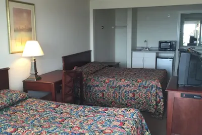 Photo 5 - Point 1 Motel