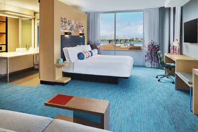 Photo 2 - Aloft by Marriott Louisville Downtown