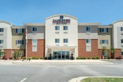 Photo 2 - Candlewood Suites Auburn by IHG