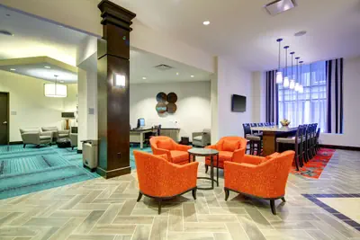 Photo 4 - Hampton Inn & Suites Roanoke-Downtown