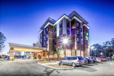 Photo 2 - Holiday Inn Express & Suites Cleveland West - Westlake by IHG