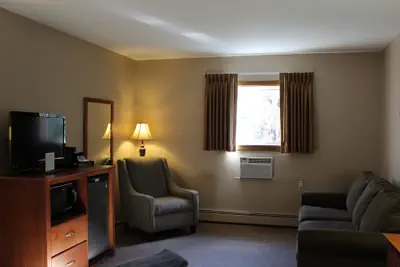Photo 5 - The Canyon Motel