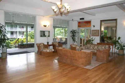 Photo 3 - Kona Islander Inn Condos