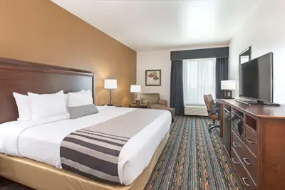 Photo 2 - Best Western Plus Lincoln Inn & Suites