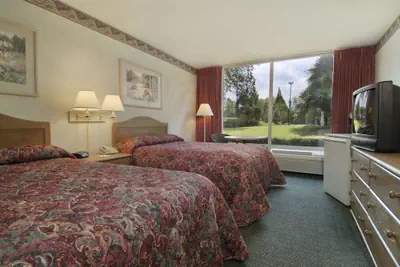 Photo 4 - Economy Inn & Suites Shreveport