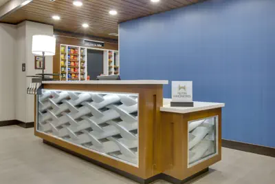 Photo 3 - Hampton Inn & Suites Tyler-South
